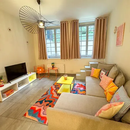 Lyon Funky Flat Piscine Et Parking 아파트